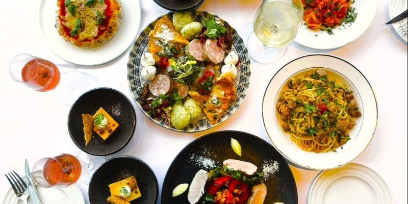 ＜全6品＞日～木曜日限定【飲み放題付大皿シェアプラン】炭火×スパイス×ハーブの贅沢イタリアン！