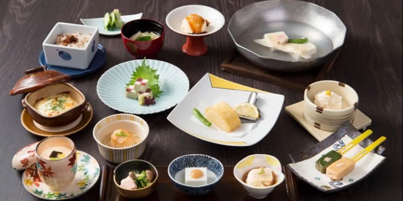 【梅の花懐石】梅の花の魅力が集結した創作懐石 全14品（鍋物/黒毛和牛のしゃぶしゃぶ）