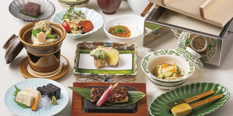 【菜食懐石】大豆と野菜を使用したヴィーガン対応の特別懐石 全12品