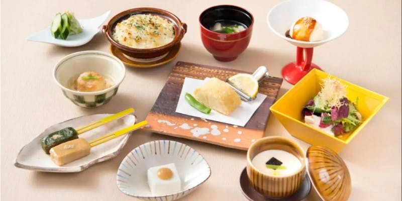 【梅ランチ】人気メニューを集めたランチコース 全10品＋しゅうまい付（平日限定）