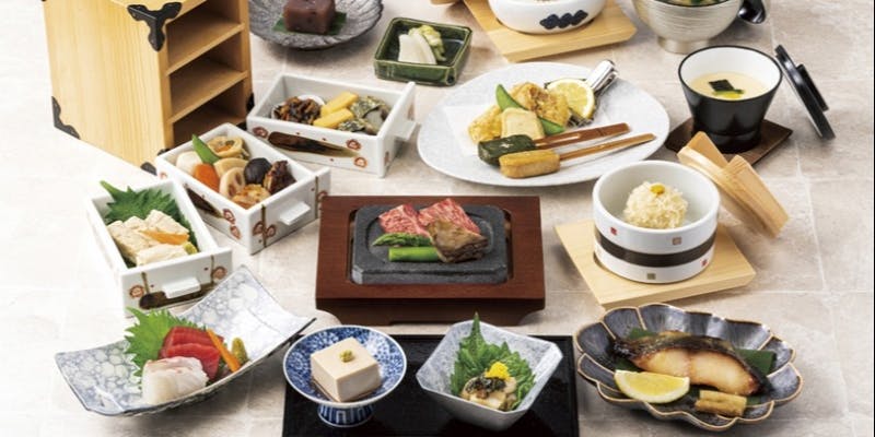 【法要会席 藤の花（ふじのはな）】故人を偲ぶ席に 心づくしの懐石 全14品