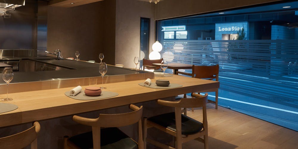 TROIS VISAGES - 画像2