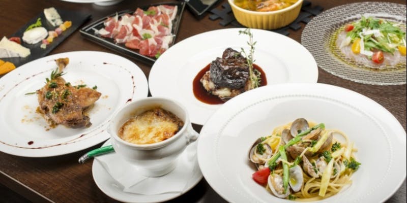 お席の時間制限のない　2時間飲み放題付き大皿シェアコース（リクエスト予約）