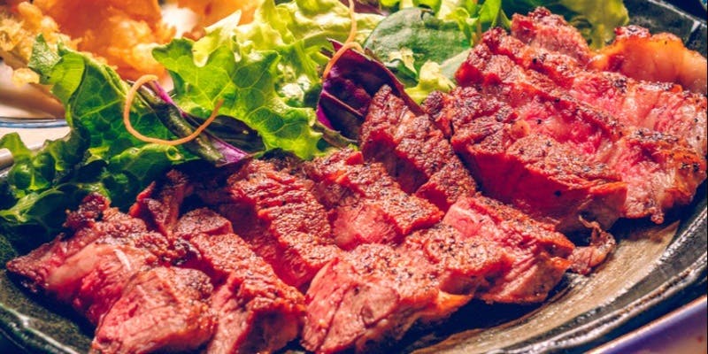 【石垣牛コース】前菜2種・刺身盛り合せ3種・石垣牛ステーキ・デザートなど全11品