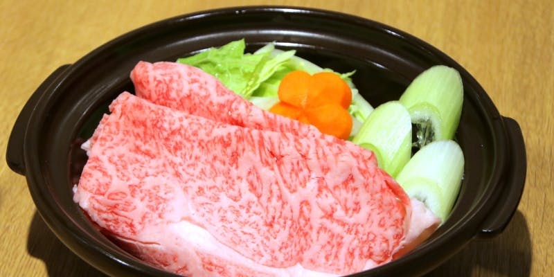 【コース・直】比内地鶏含む串5本、前菜、本鮪お造り、A5和牛すき焼き、レバーパテ、蘭王のTKGなど