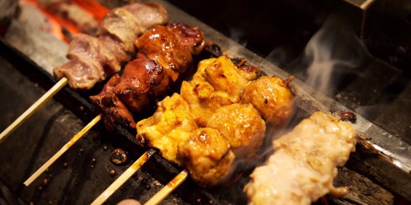 【恵のコース】～前菜、焼鳥・旬野菜の串6本、そぼろ丼などが楽しめるプラン～