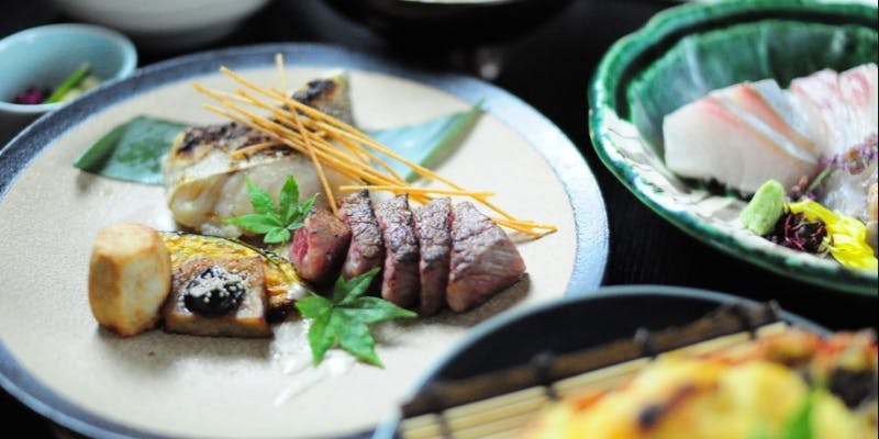 【御幸】夜の9品、贅沢9,000円コース