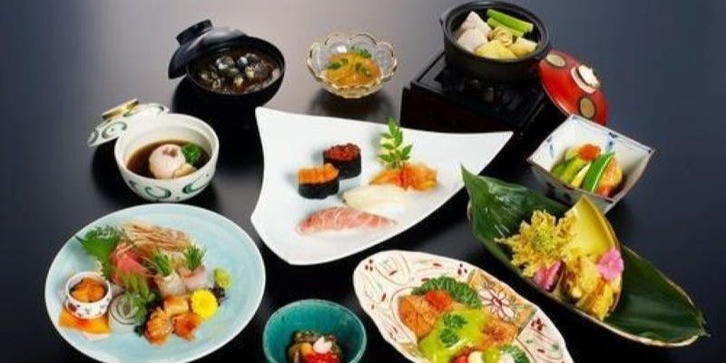 【華会席】お造り、焼き物、炊合わせ、揚げ物、お寿司など 全11品