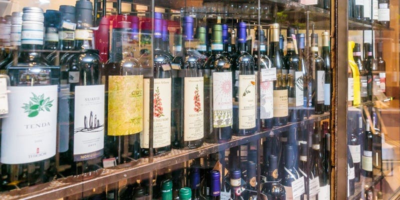 【2時間プレミアムワイン飲み放題】シャンパーニュやプレミアムワインを含む約20種の高級ワインを堪能