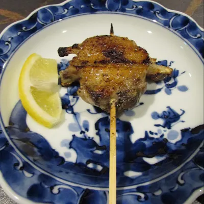 厳選された鶏を、絶妙な火入れでご用意いたします。