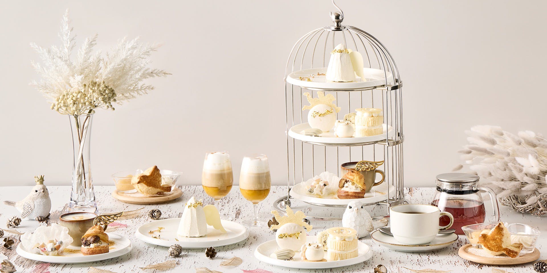 Cafe & Bar LOKAL HOUSE at “voco大阪セントラル” ホワイト