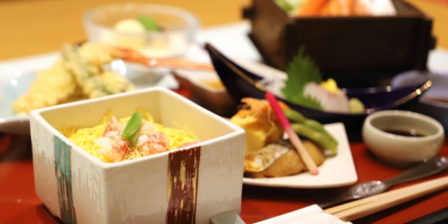 日本料理 赤石（あかいし）