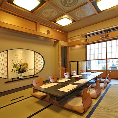 お祝いや接待、法要に相応しい上質な個室
