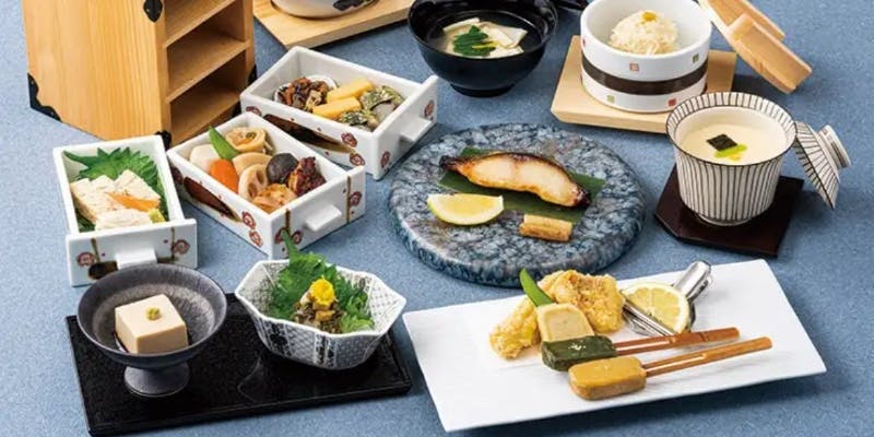 【法要会席 蓮の花（はすのはな）】故人を偲ぶ席に 心づくしの懐石 全12品（9/1～）