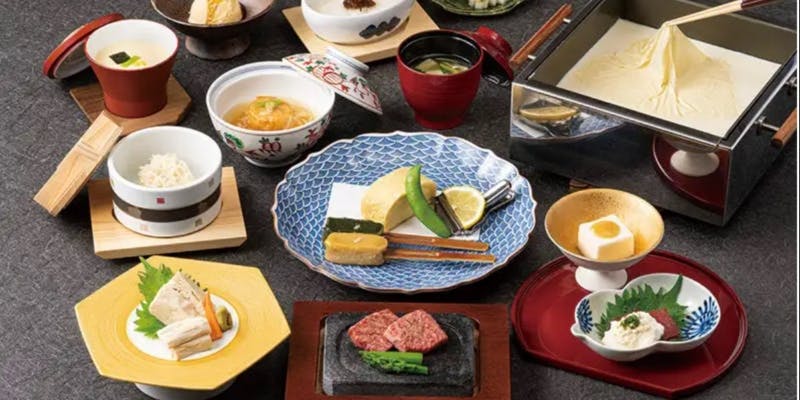 【梅の花懐石 極 きわみ】黒毛和牛と銀だらの西京焼きが選べる懐石（鍋物/引き上げ湯葉）