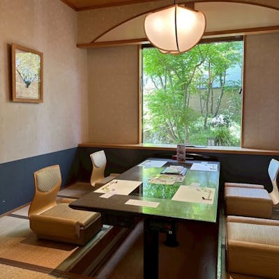 お祝いや接待、法要に相応