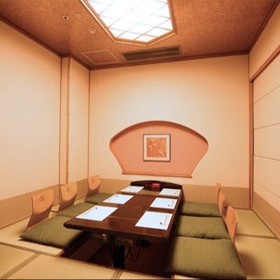 お祝いや接待、法要に相応しい上質な個室