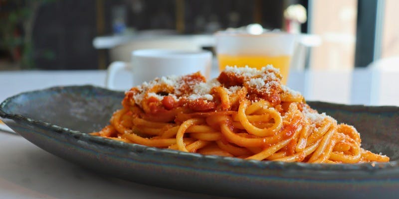 Bistro COCONE�^�g�[�Z�C�z�e�� �R�R�l�z�n����v���~�A