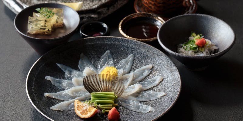 【とらふぐコース】ふぐ煮凝・ふぐ刺盛・ふぐ鍋など全8品（養殖ふぐ）
