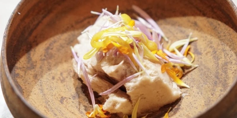 【旬の食材を使用したアシェットデセールコース】全5皿