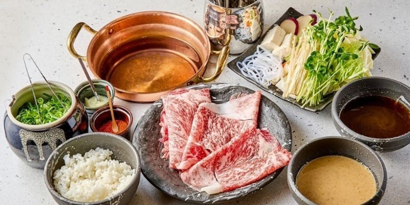 国産黒毛和牛しゃぶしゃぶ・すき焼き（リブロースorサーロイン）