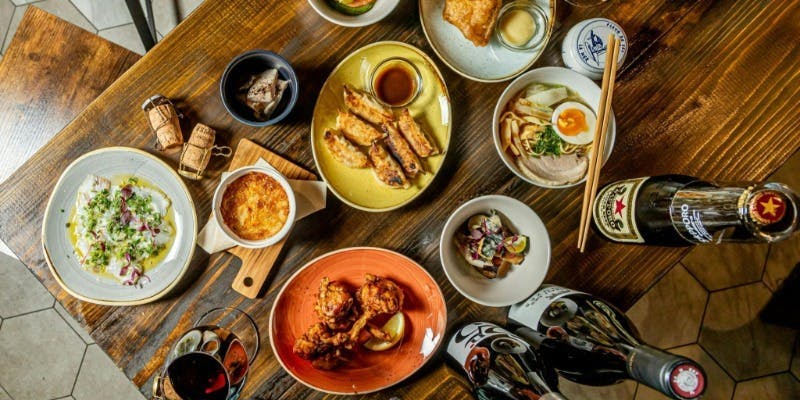 料理のボリュームもしっかり　大人数の集まりに　お得な　パーティープラン＋120分飲み放題（平日限定）