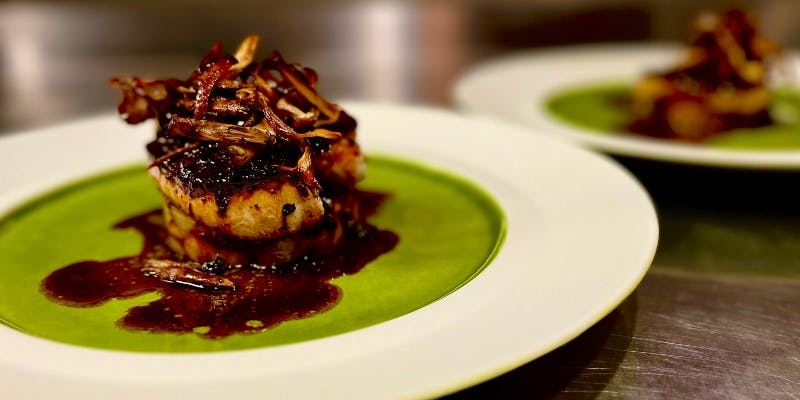 ムニュ　アプレシエ　フィレ（オマール海老とA5ランクおおいた和牛フィレ肉）