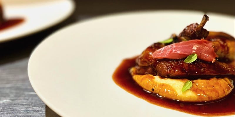 ムニュ　アプレシエ　ピジョン（オマール海老と鳩）