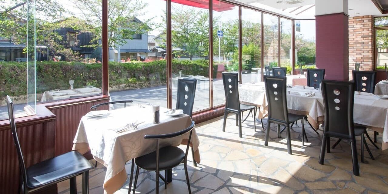 フレンチレストランリーボン - 画像1