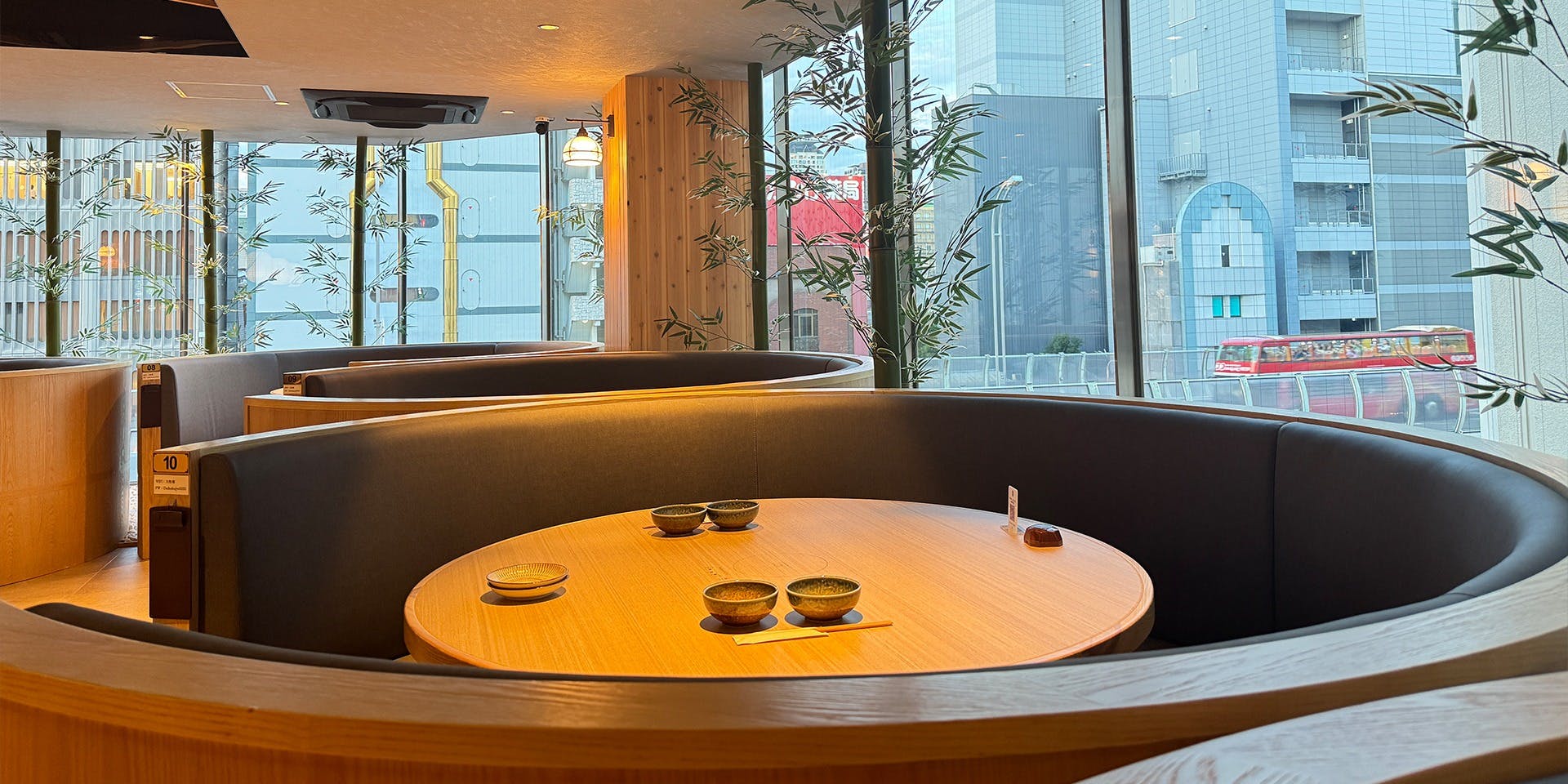 すきやきしゃぶしゃぶ大牧場千日前店 - 画像3