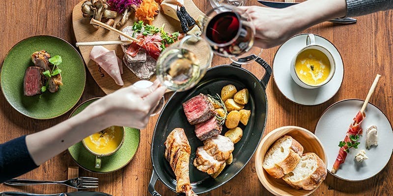 12月・1月限定！【天神ワイン会】ワインを中心としたフリードリンクと盛合せのお料理のカジュアルディナー