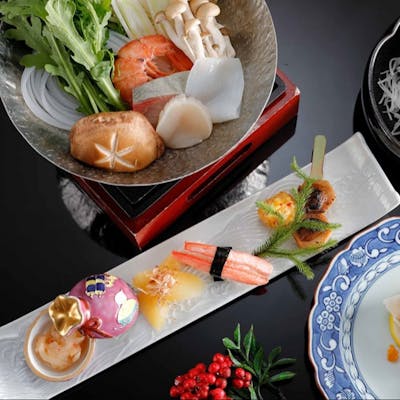 多彩な御膳で楽しむ、贅沢なひととき