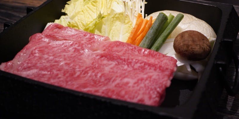 【ディナー】冬の京都、五感でめぐる肉づくし・近江牛すき焼きコース＋1ドリンク