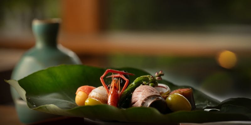 おまかせ会席 8800円