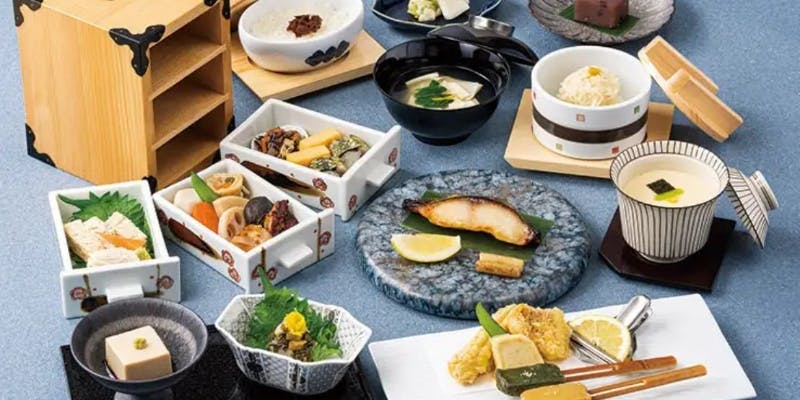 【法要会席 蓮の花（はすのはな）】故人を偲ぶ席に 心づくしの懐石 全12品（9/1～）