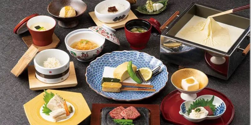 【梅の花懐石 極 きわみ】黒毛和牛と銀だらの西京焼きが選べる懐石（鍋物/引き上げ湯葉）