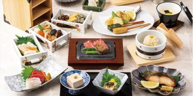  【法要会席 藤の花（ふじのはな）】故人を偲ぶ席に 心づくしの懐石 全14品（9/1～）