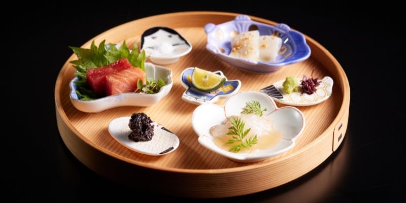 【特選コース】全13品20種のお料理の数々をご堪能