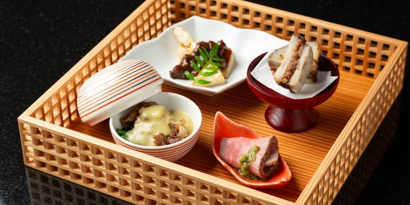 【神戸牛鉄板焼き割烹ランチコース】（別格極上赤身）