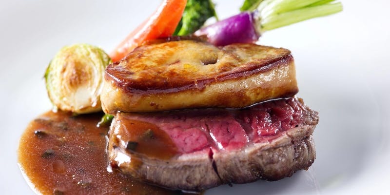 希少半ハンガリー産フォアグラと国産ヒレとステーキ・豪華ブイヤベースコース