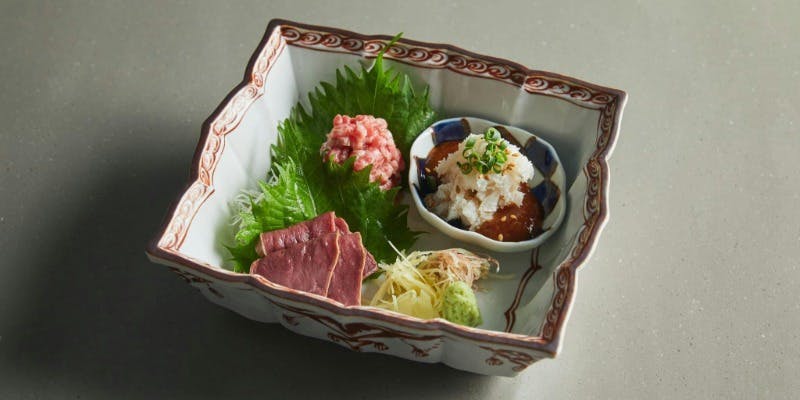 【輝】黒タンと熟成タン食べ比べ 極上ロース等11品＋乾杯スパークリング