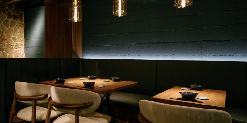 【120分飲み放題付】王道ラムコース　2種のラム串やお肉1.5倍量の紙やきラムセットが味わえる