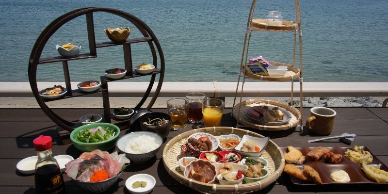 【海鮮ビュッフェ】サラダ・お刺身・鯛茶漬け・パスタ・あら汁など