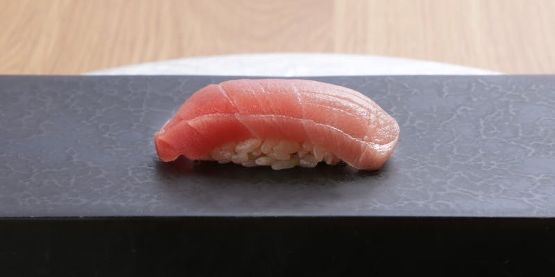 こん平こだわり おまかせコース～職人技光る一皿を愉しむ～