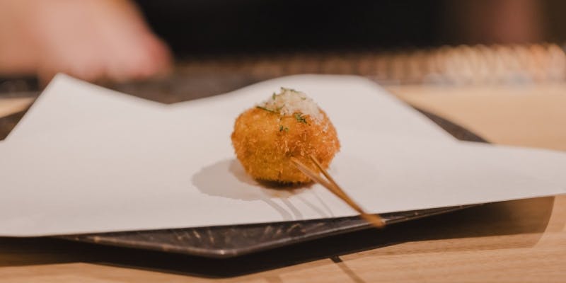 【串10本コース】海鮮串3種、肉串2種、野菜・その他串5種、デザートなど全4品