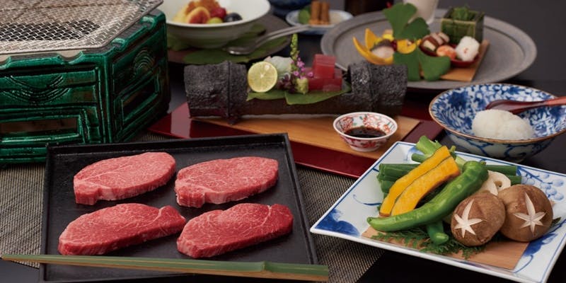 三重　柿安牛＋すき焼又はしゃぶしゃぶコース