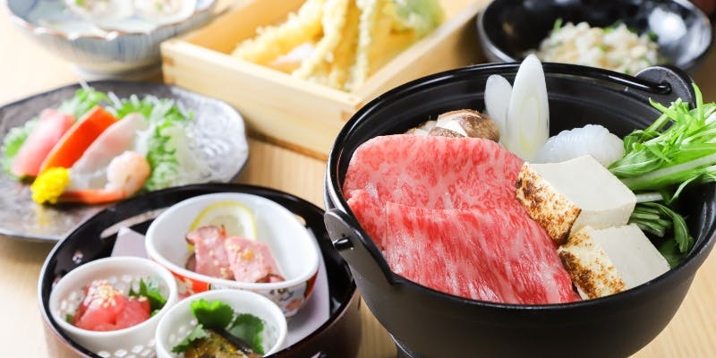 【個室確約】伊勢海老の姿焼きと石垣牛すき焼き会席　一人ひと鍋＋2時間飲み放題