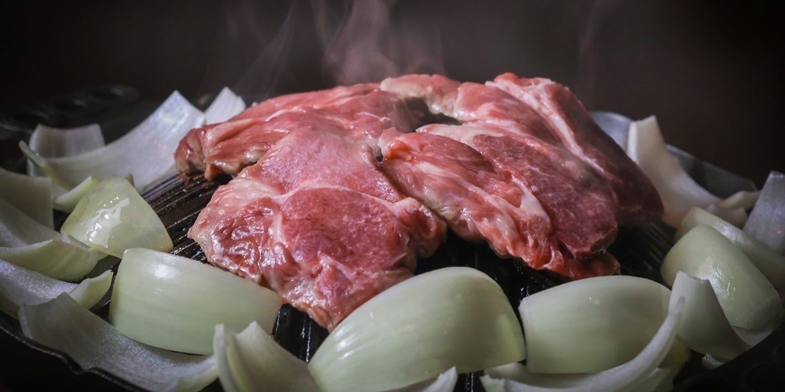 地酒炭焼肴や（ジザケ スミヤキ サカナヤ）