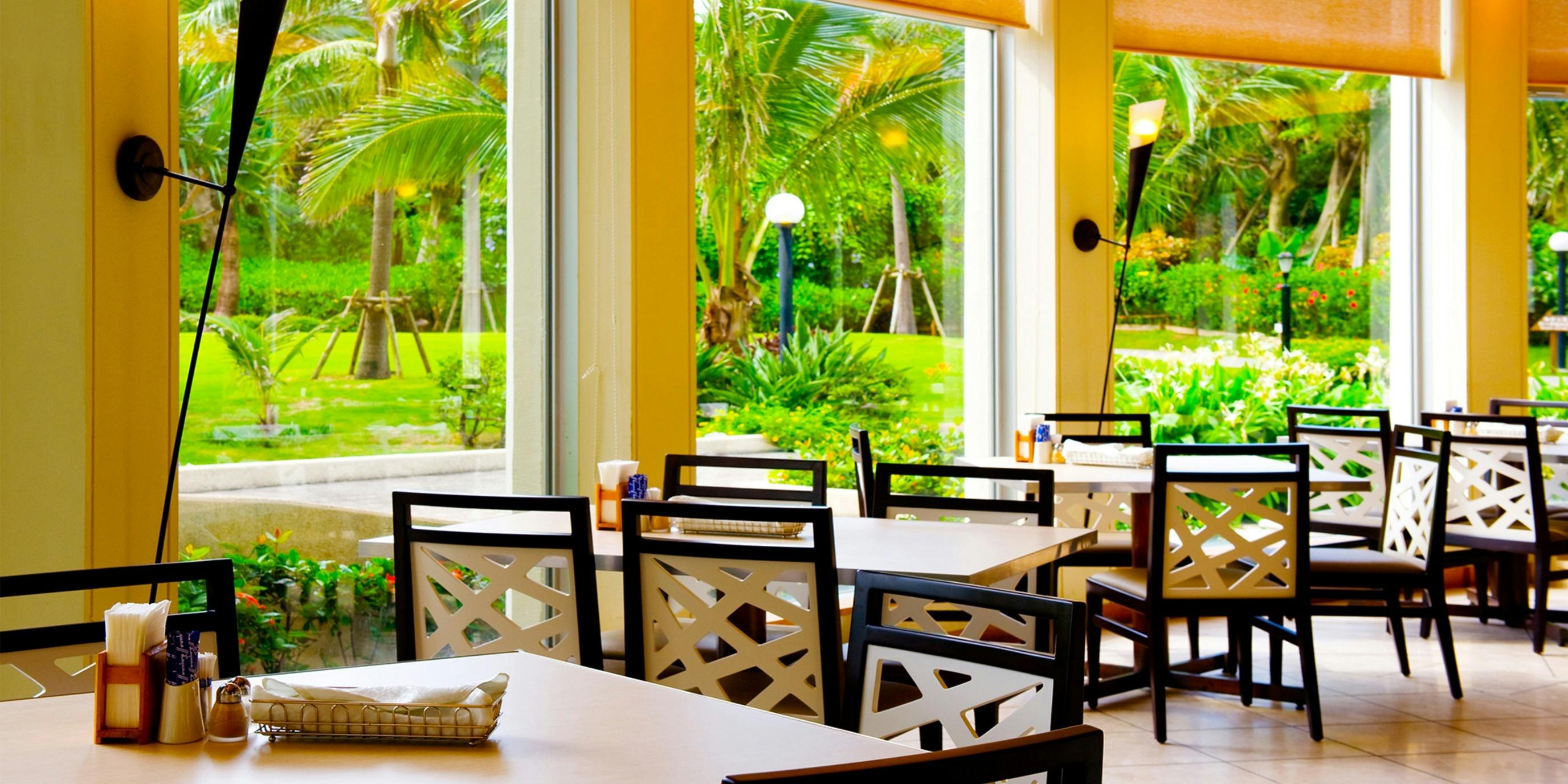 レストラン パセオガーデン (レストラン パセオガーデン ラグナ