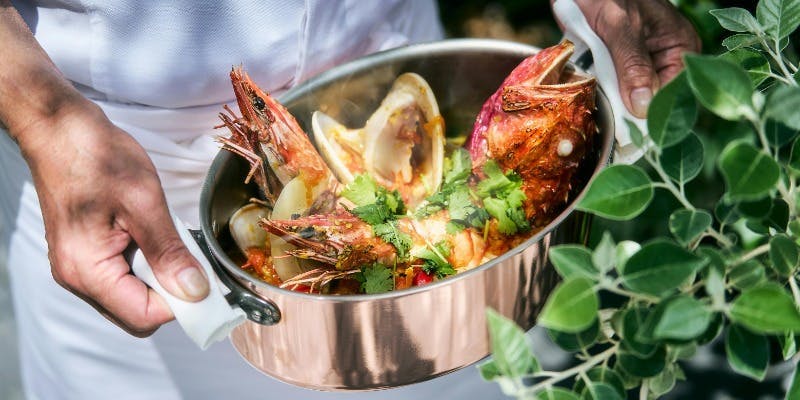 【シェアして楽しむ】シェアスタイルディナー＋乾杯シャンパン